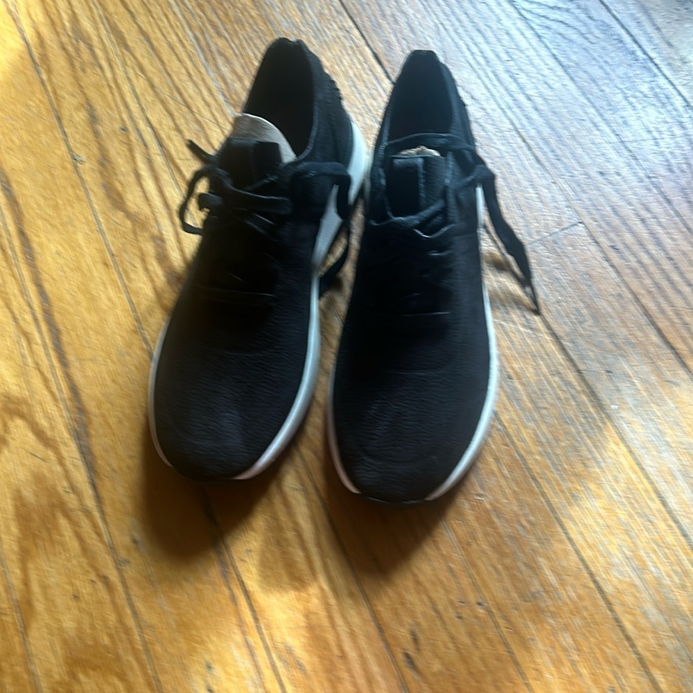 But and new never worn 8.5 beautiful comfortable